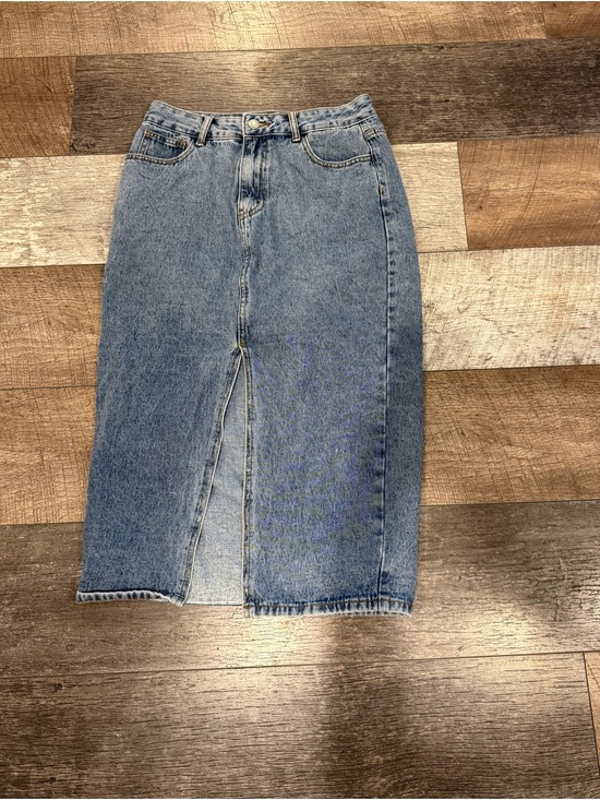 Dresses & Skirts - Classic Midwash Denim Midi Skirt with Front Slit